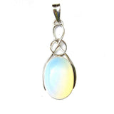 Pendentif ovale en argent sterling 925 avec pierres précieuses et nœud celtique.